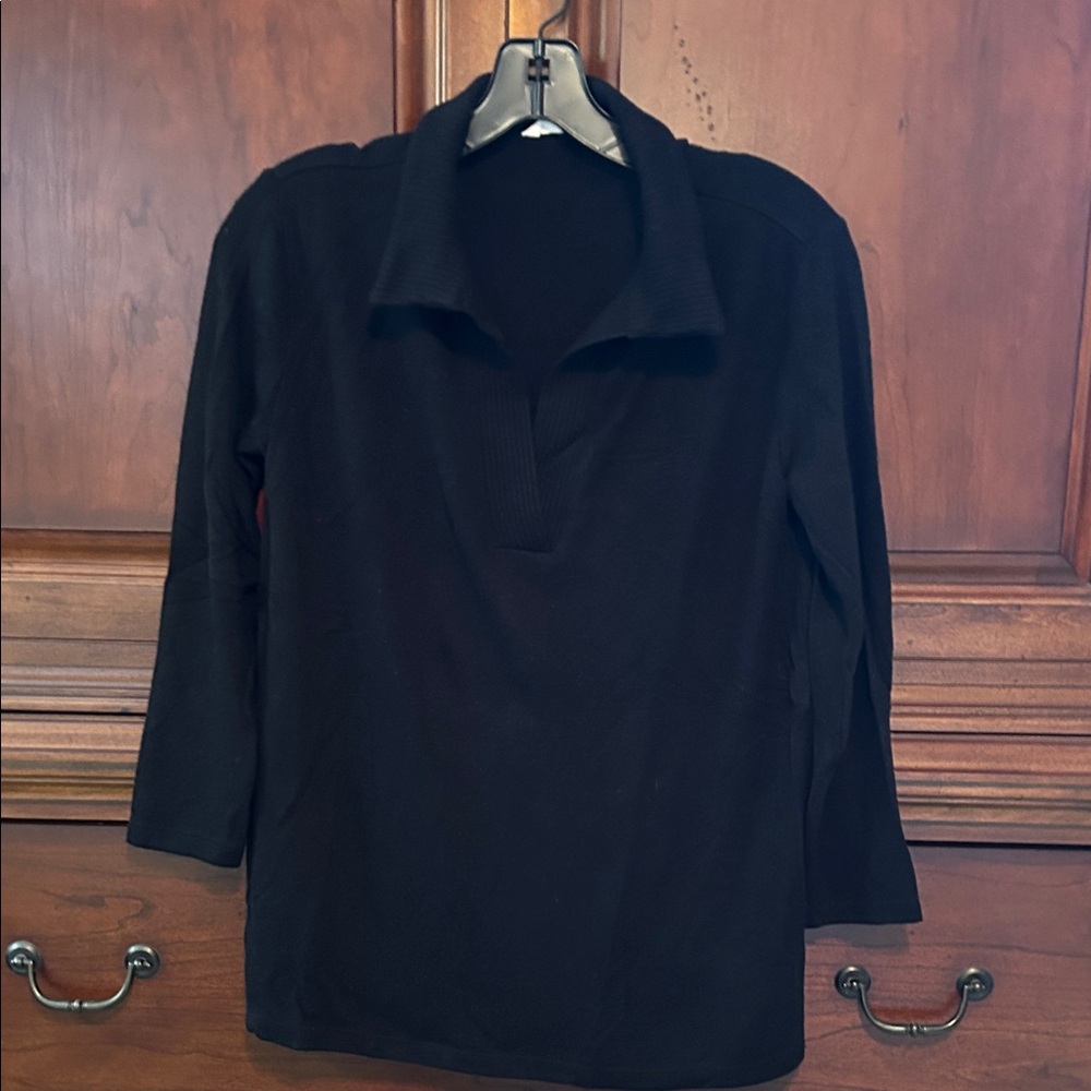 Caslon Black Knit Top with 3/4 sleeves and Johnny Collar. Size XS